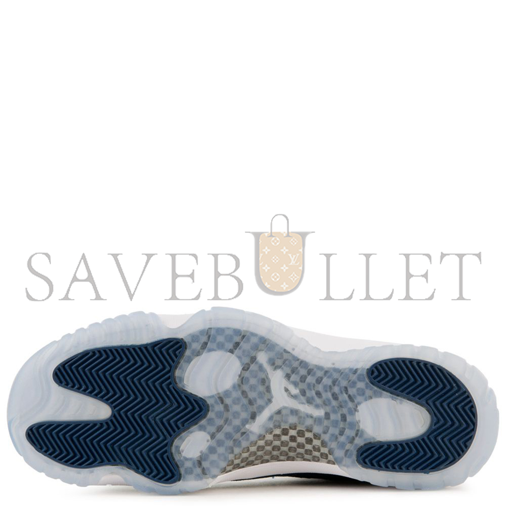 AIR JORDAN 11 RETRO LOW NAVY SNAKESKIN CD6846-102